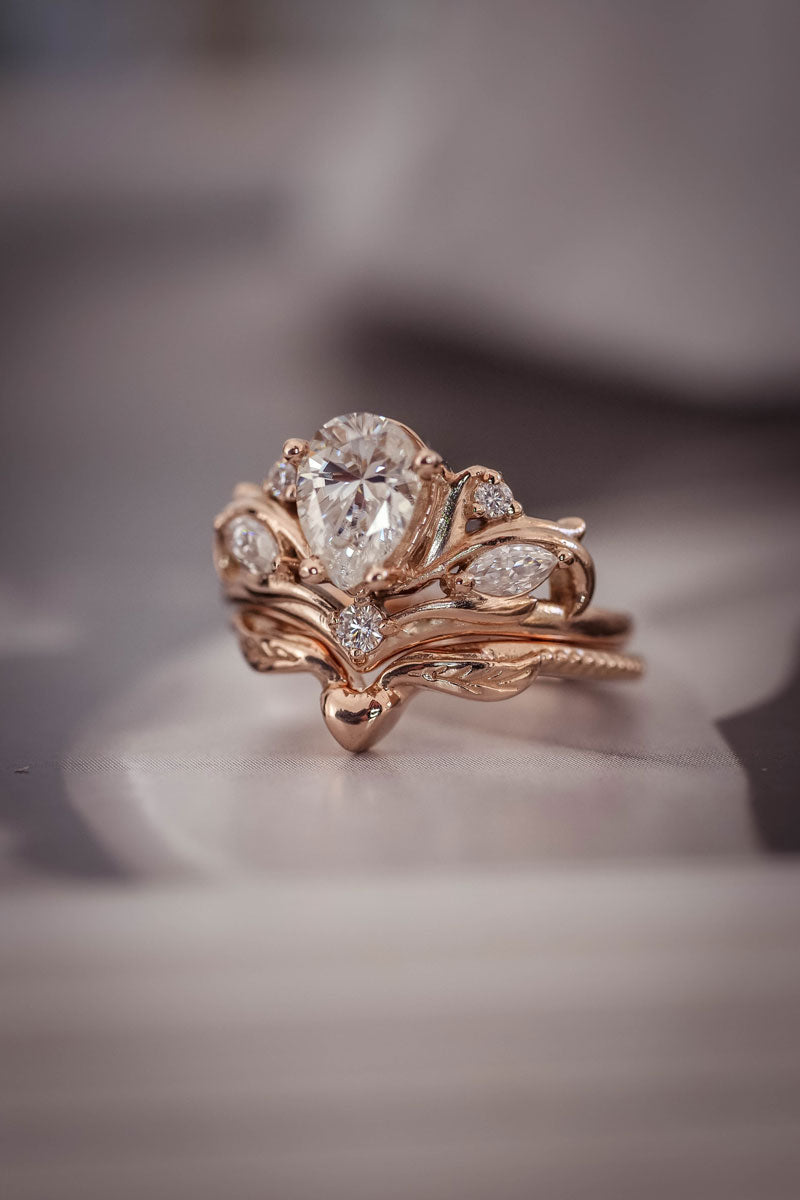 moissanite-engagement-rings