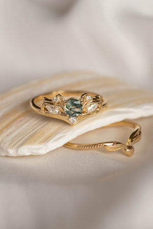 Moss agate and diamonds engagement ring, baroque inspired gold ring / Swanlake - Eden Garden Jewelry™