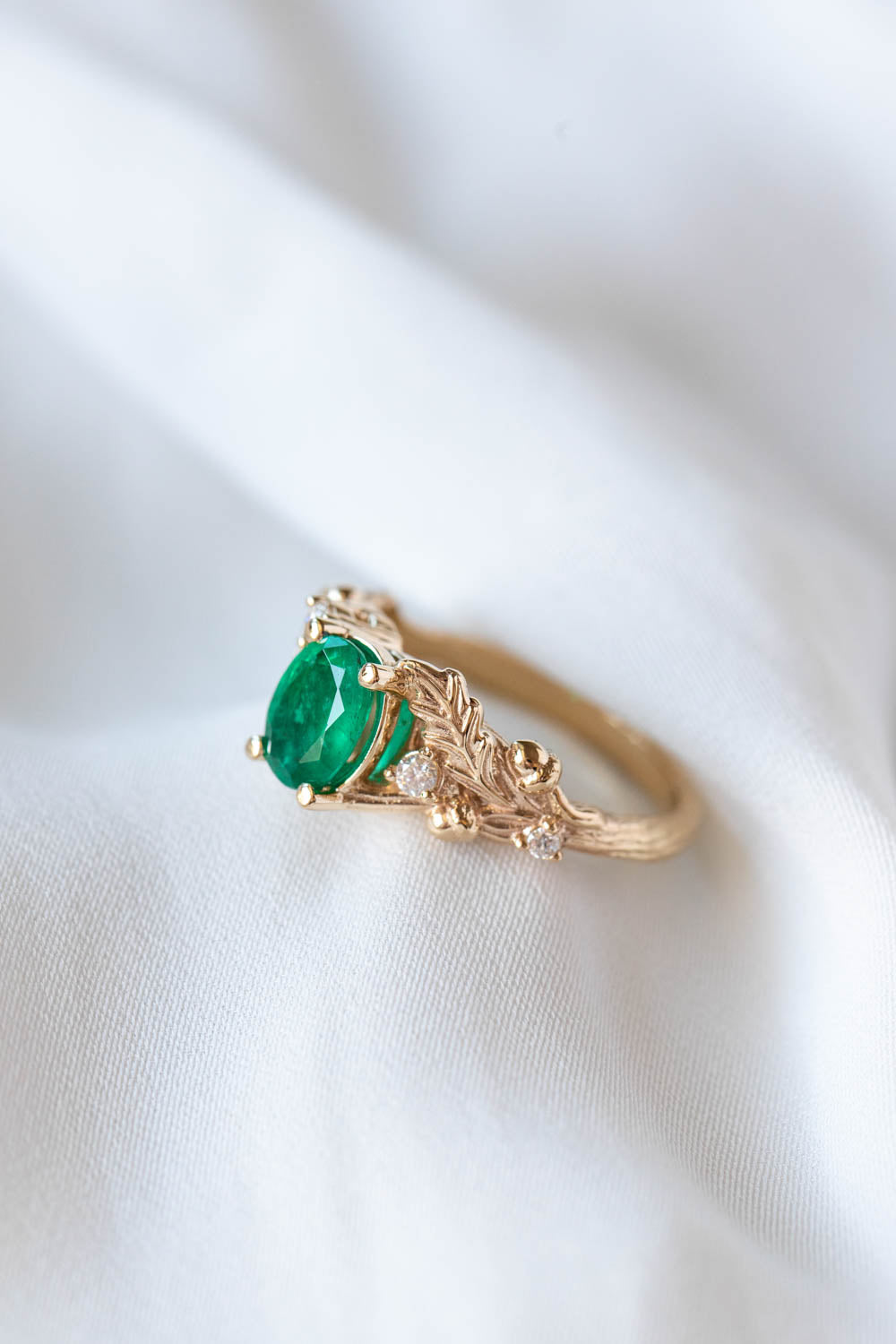 Natural emerald oak leaves engagement ring, gold ring with diamonds and acorns / Silviya - Eden Garden Jewelry™