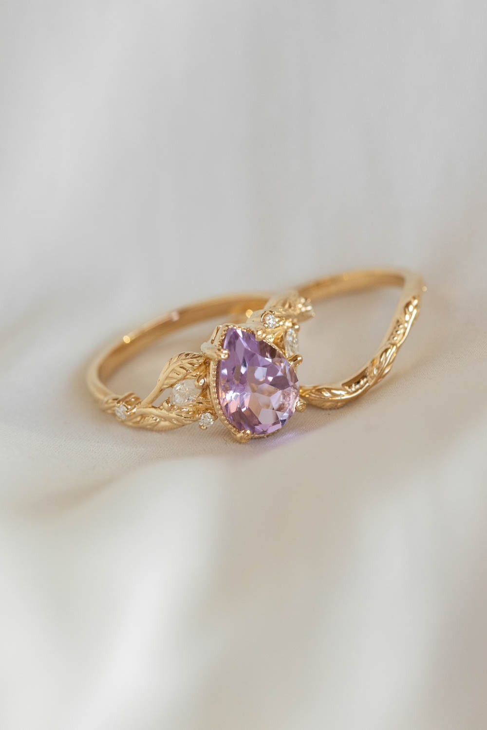 Lavender amethyst nature themed engagement ring, big pear cut gemstone gold ring with diamonds / Patricia - Eden Garden Jewelry™