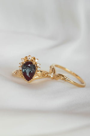 Alexandrite and diamonds engagement ring, big pear gemstone gold ring / Ariadne - Eden Garden Jewelry™