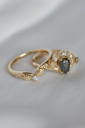 Tiara shape engagement ring with natural salt and pepper diamond / Ariadne - Eden Garden Jewelry™