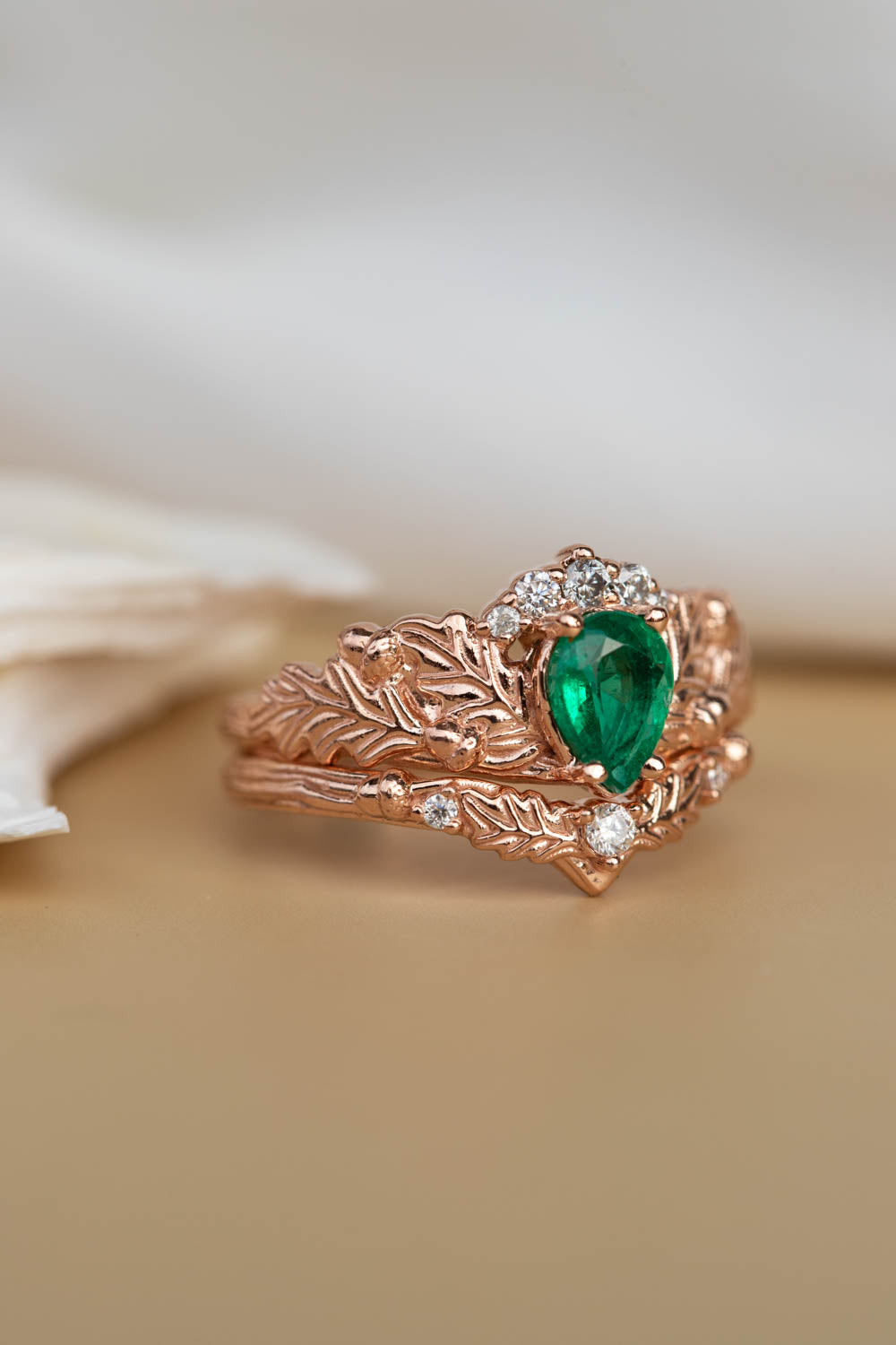 Natural emerald oak leaves bridal ring set, nature inspired engagement and wedding rings / Royal Oak - Eden Garden Jewelry™