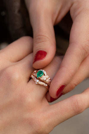 Natural emerald oak leaves bridal ring set, nature inspired engagement and wedding rings / Royal Oak - Eden Garden Jewelry™