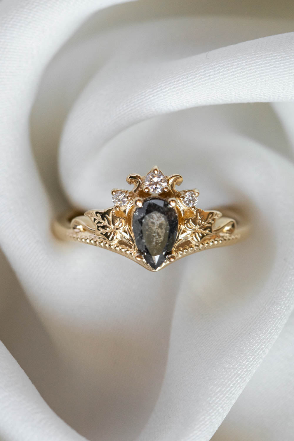 Tiara shape engagement ring with natural salt and pepper diamond / Ariadne - Eden Garden Jewelry™