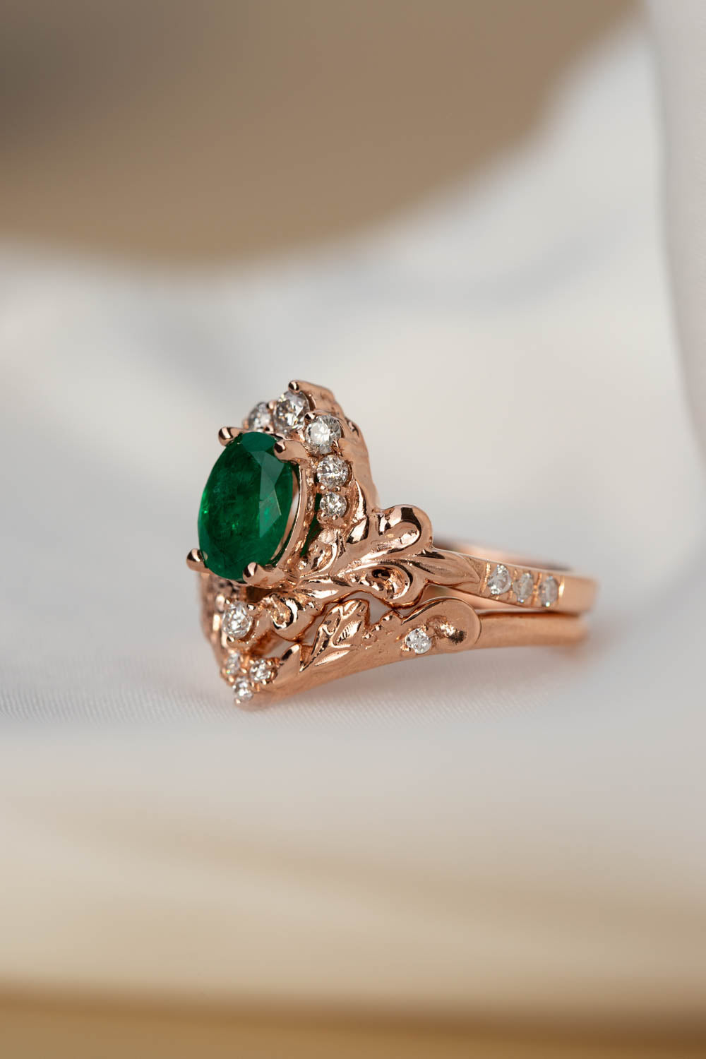 Natural emerald and diamonds bridal ring set, baroque inspired rose gold engagement ring set / Sophie - Eden Garden Jewelry™