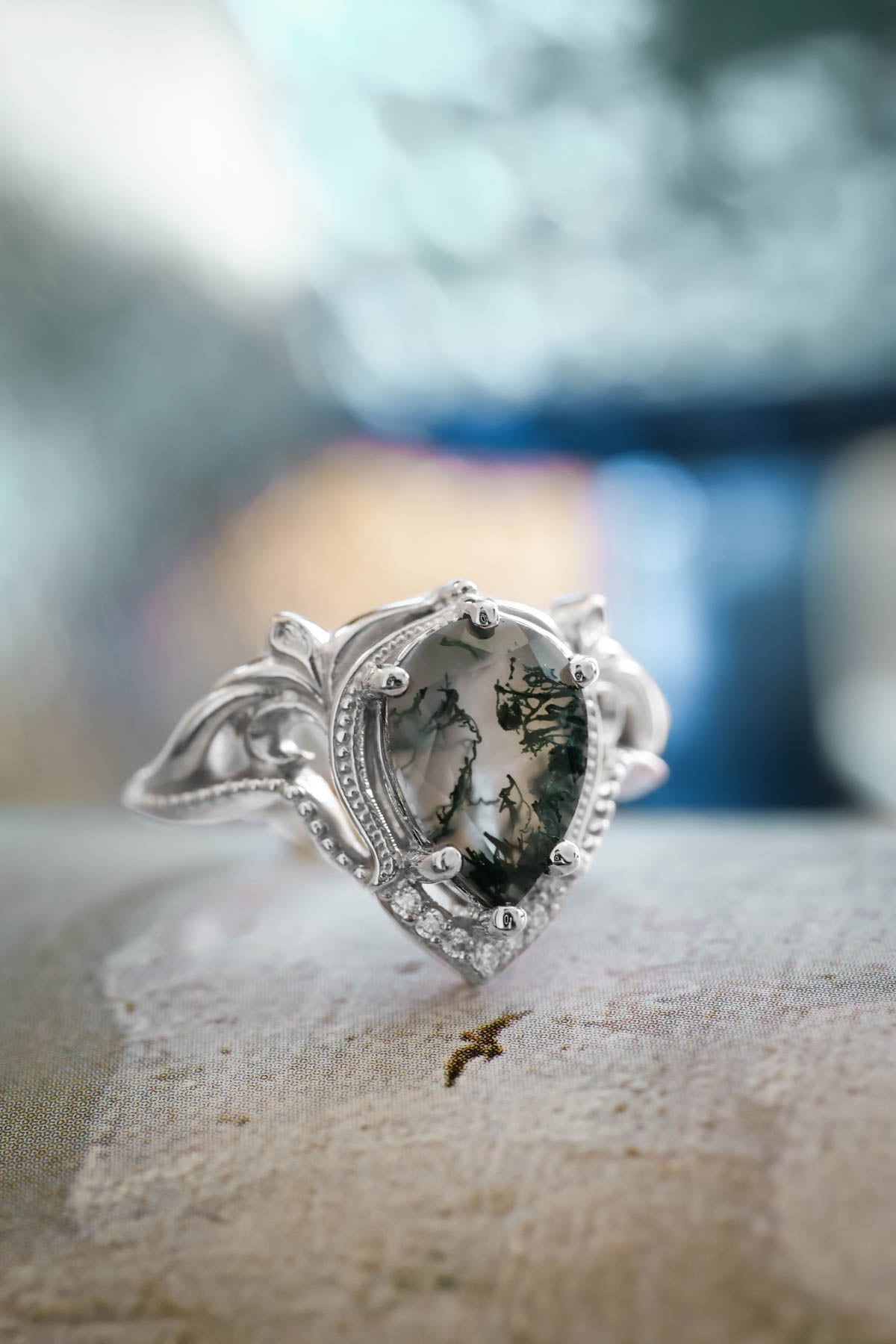 Pear moss agate engagement ring, gold statement ring / Lida - Eden Garden Jewelry™